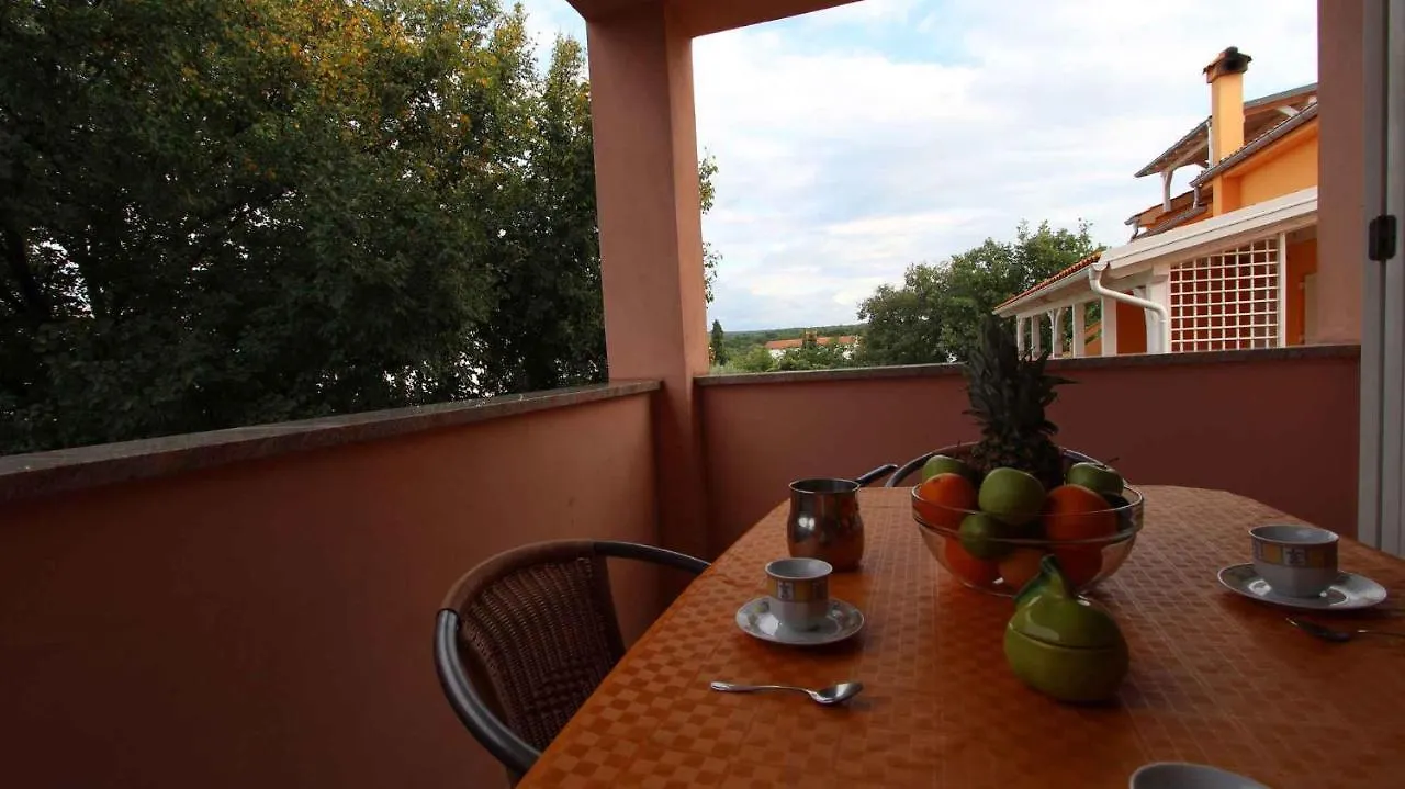 Apartment In Malinska/Insel Krk 14682 Porat