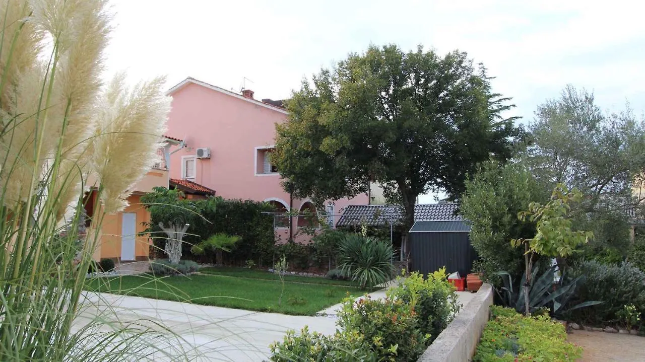 Apartment In Malinska/Insel Krk 14682 Porat   Porat (Krk)